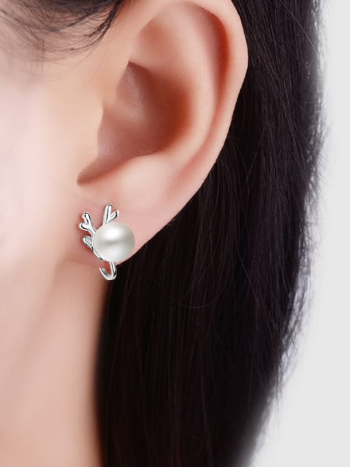 AI Fei Er Fashion Imitation Pearl Little Deer Antlers Stud Earrings 1