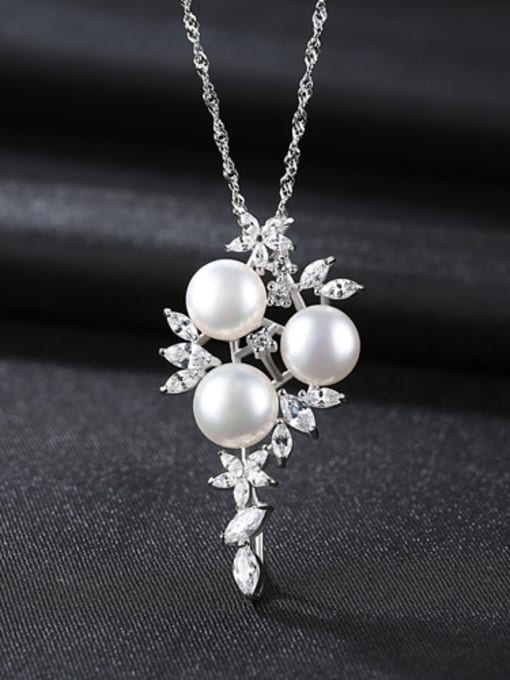 White Sterling silver natural freshwater pearls boutique jewelry necklace