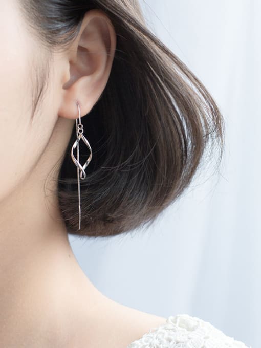 Rosh Elegant Wave Shaped S925 Silver Line Earrings 1