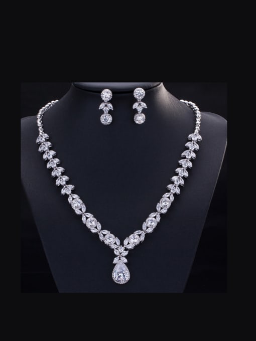 white AAA Zircon Luxury Two Pieces Jewelry Set