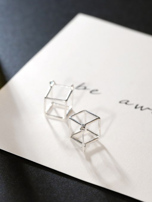 Peng Yuan Personalized Solid Square Silver Earrings 2