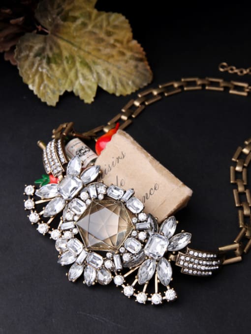 Coffee Retro Style Flower-Shaped Gemstones Alloy Necklace