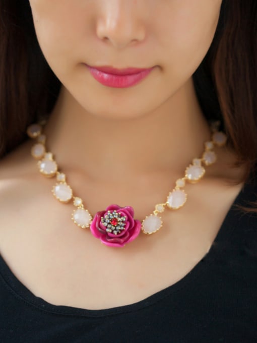 KM Lovely Flower Elegant Necklace 1