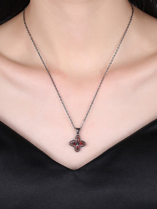 OUXI Retro Flowery Zircon Women Necklace 1