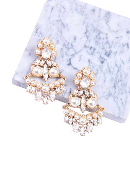 KM Retro Fashion Women Artificial Pearls Drop Earrings 1