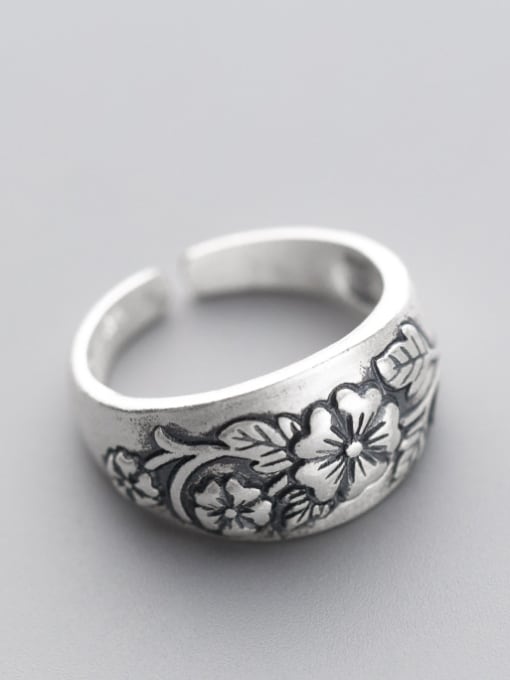 Rosh Vintage Flower Shaped Thai Silver Open Design Ring 1
