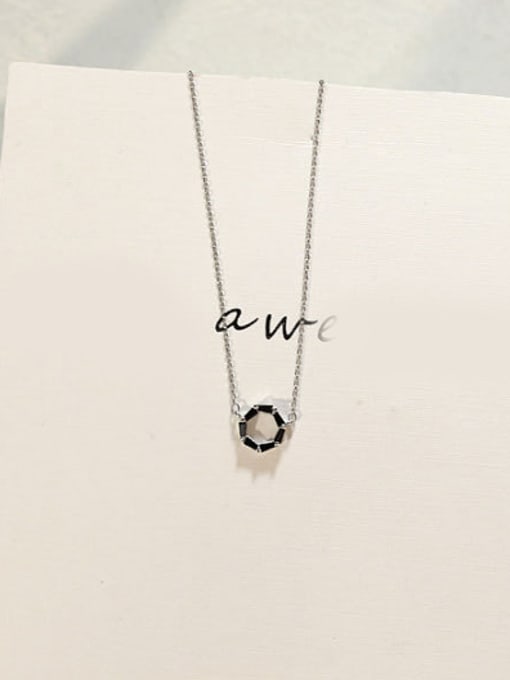 Peng Yuan Fashion Little Round Silver Necklace 0