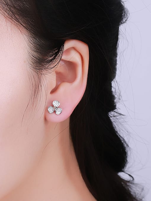 One Silver Charming Flower Shaped Zircon Stud Earrings 1
