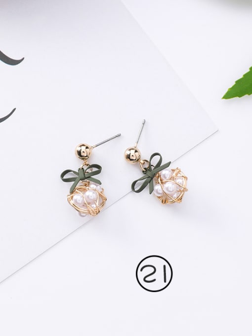 21#W2508D Alloy With White Gold Plated Fashion Flower Chandelier Earrings