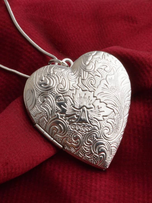 Ya Heng Personalized Heart Box Pendant Copper Necklace 2