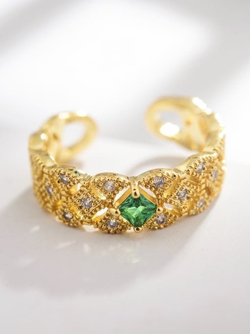 ALI New Golden Pattern Openwork Lace Emerald Free Size Ring 1