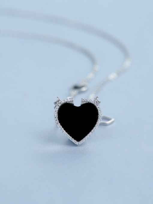 One Silver Simple Black Heart shaped Carnelian 925 Silver Necklace 0