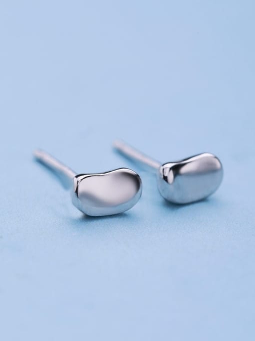One Silver 925 Silver Peas Shaped stud Earring 0