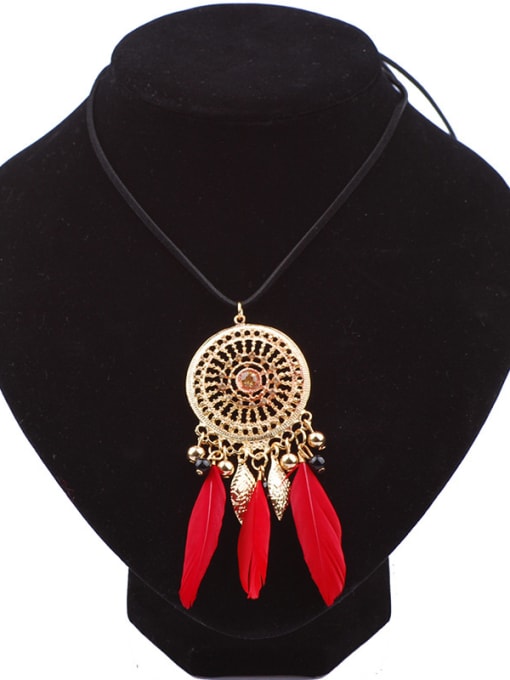 Red Bohemia style Exquisite Feathers Gold Plated Alloy Necklace