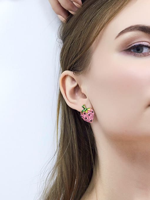 CEIDAI Fashion Strawberry Shiny Zirconias Copper Stud Earrings 1