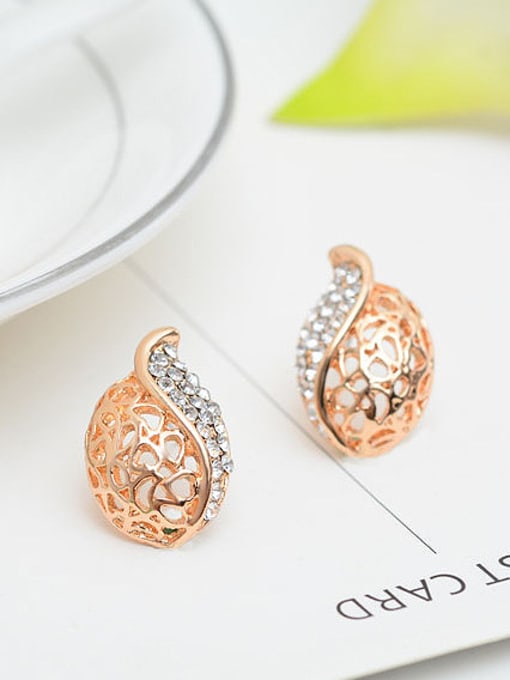 BESTIE Alloy Imitation-gold Plated Fashion Creative Hollow Rhinestone Two Pieces Jewelry Set 3