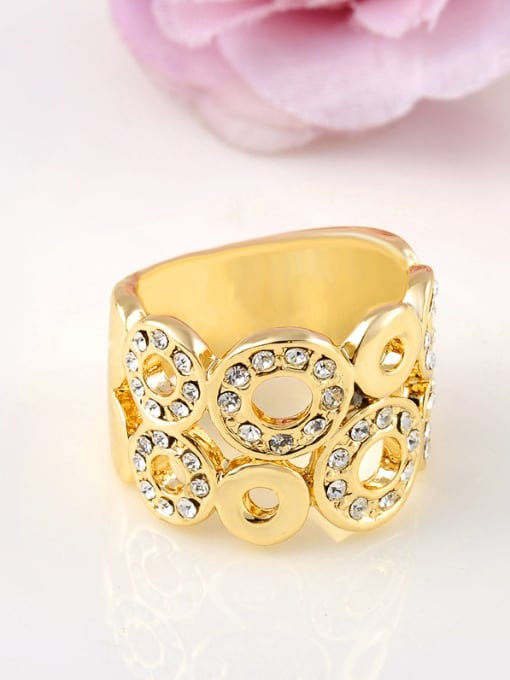 Ronaldo Exquisite Multi-circle 18K Gold Plated Crystal Ring 1