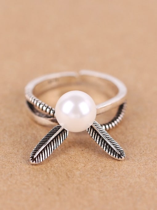 Peng Yuan Personalized Freshwater Pearl Feathers Ring 0