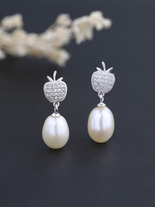 One Silver Exquisite Cubic Zirconias-covered Apple Freshwater Pearl 925 Silver Stud Earrings 0
