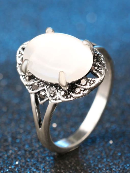 Gujin Retro style White Opal Antique Silver Plated Ring 1
