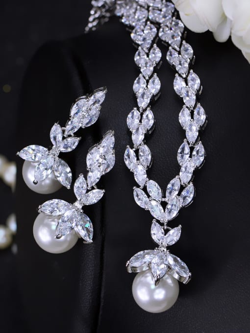 L.WIN Shining Zircons Shell Pearls Three Pieces Jewelry Set 3