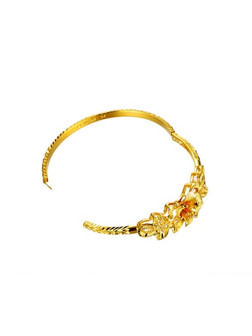 XP Copper Alloy Gold Plated Ethnic Flower Bangle 1