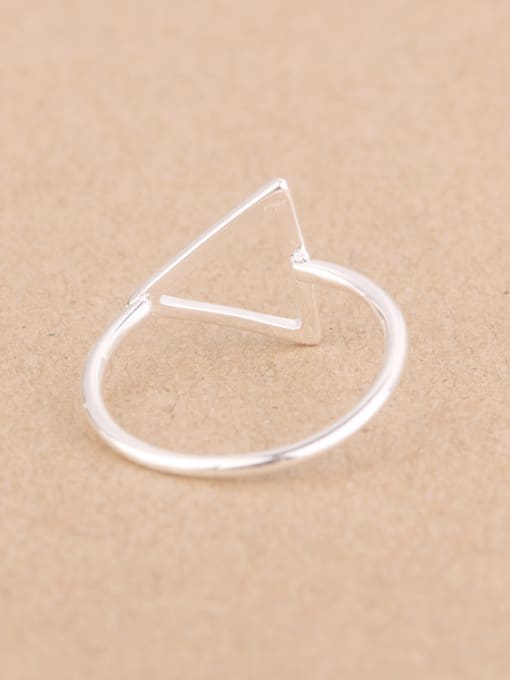 Peng Yuan Simple Hollow Triangle Midi Ring 2