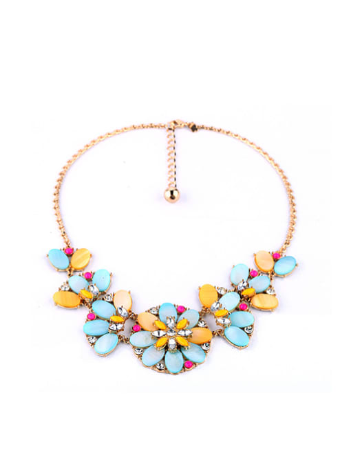 KM Alloy Gold Plated Shell Zircon Flower Necklace