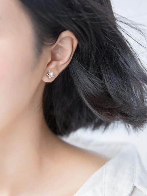 Rosh Trendy Star Shaped Artificial Pearl Silver Stud Earrings 1