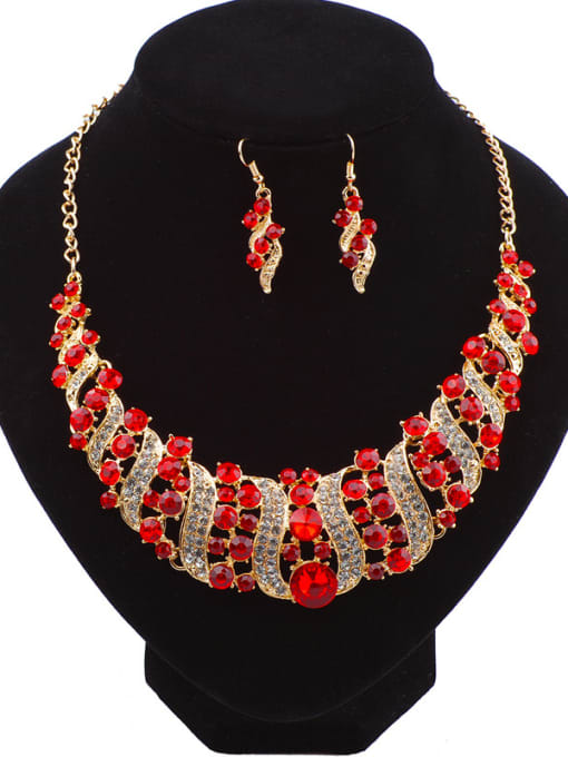 Red Exaggerated Cubic Crystals White Rhinestones Alloy Two Pieces Jewelry Set
