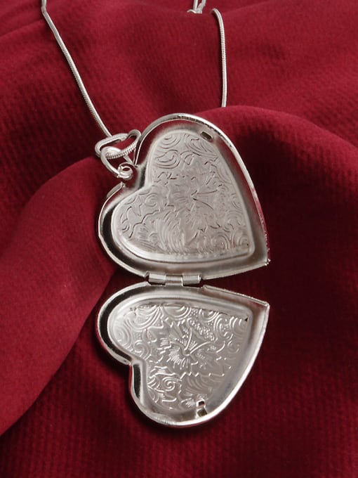 Ya Heng Personalized Heart Box Pendant Copper Necklace 1