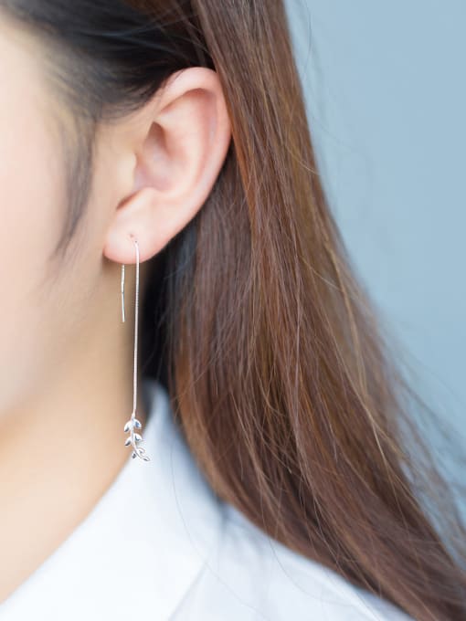 Rosh S925 silver sweet asymmetric leaves line threader earring 1