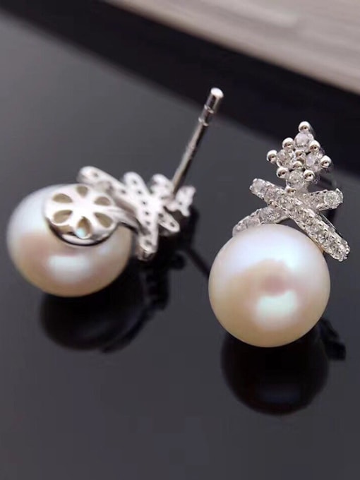 EVITA PERONI Fashion Freshwater Pearl Christmas Tree drop earring 1