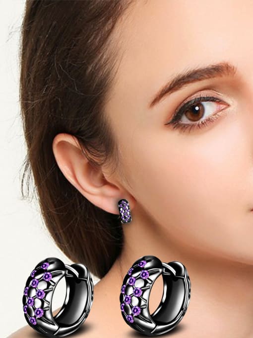 Ya Heng Fashion Classical Crystals Women Clip Earrings 1