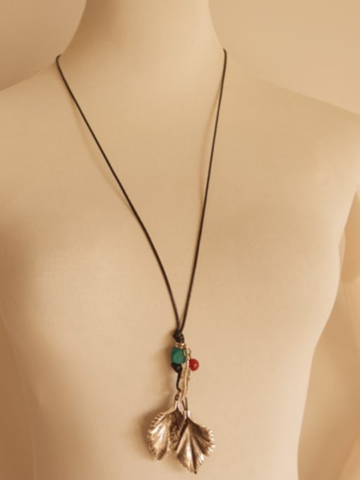 Dandelion Women Vintage Leaves Shaped Necklace 2