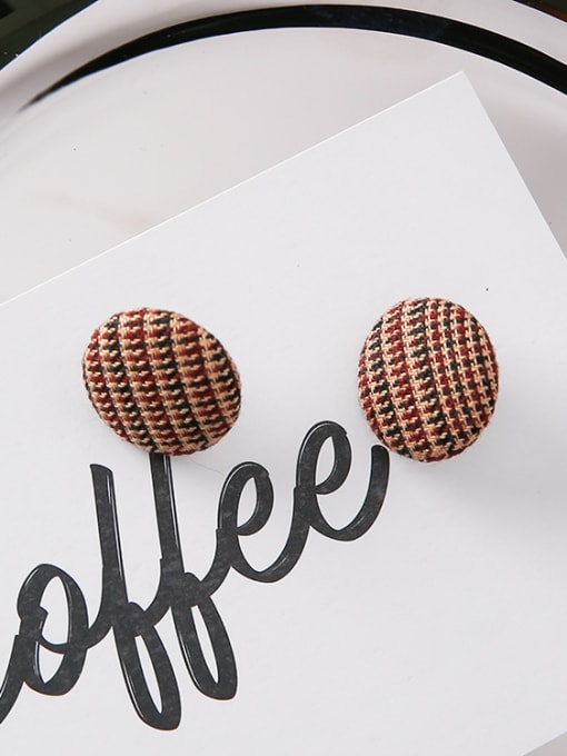 Z7502 brown-red fine grid Personality Simple Circular Geometry Thousand-Bird Lattice Button Earrings