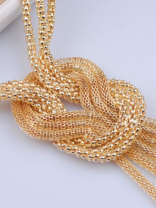 Qunqiu Exaggerated Knotted Tassels Gold Plated Alloy Necklace 1