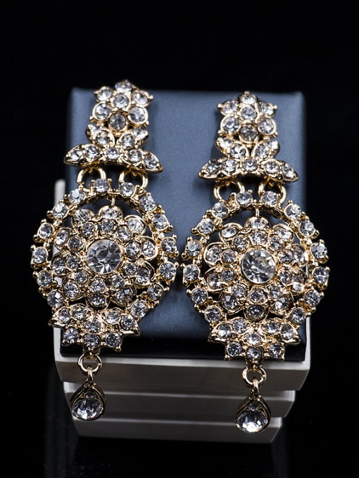 Lan Fu Elegant Glass Rhinestones Two Pieces Jewelry Set 2
