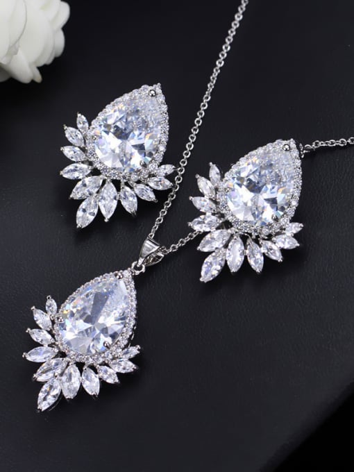 White AAA Zircons Fashion Two Pieces Jewelry Set