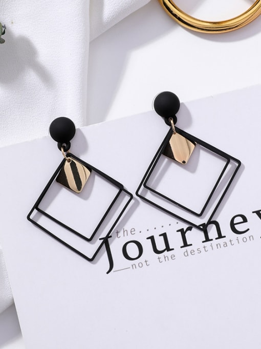 K6315 Alloy With Smooth  Simplistic Geometric Stud Earrings