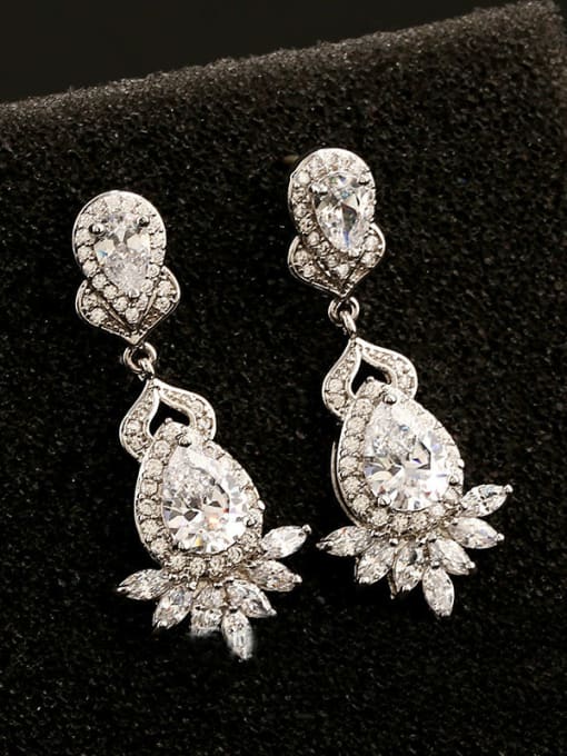 Qing Xing S925 Sterling Silver Anti-allergy Dinner  European and American quality Cluster earring 2
