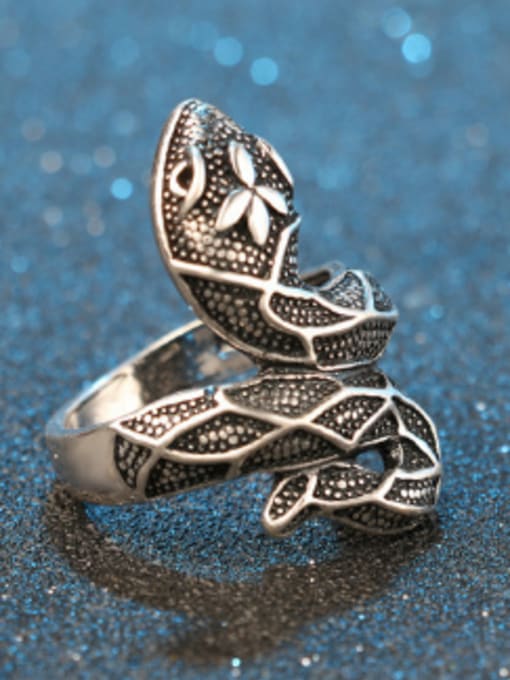 Gujin Retro style Personalized Snake Alloy Ring 1