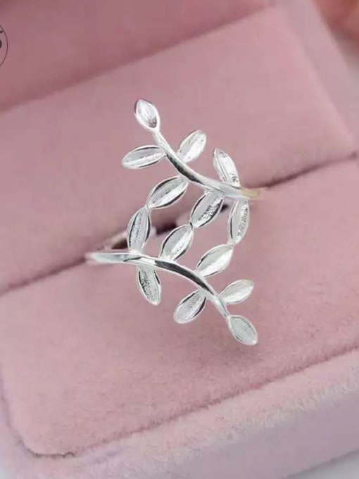 Rosh S925 Silver Fashion Olive Leaves Ear Clips And Ring 1