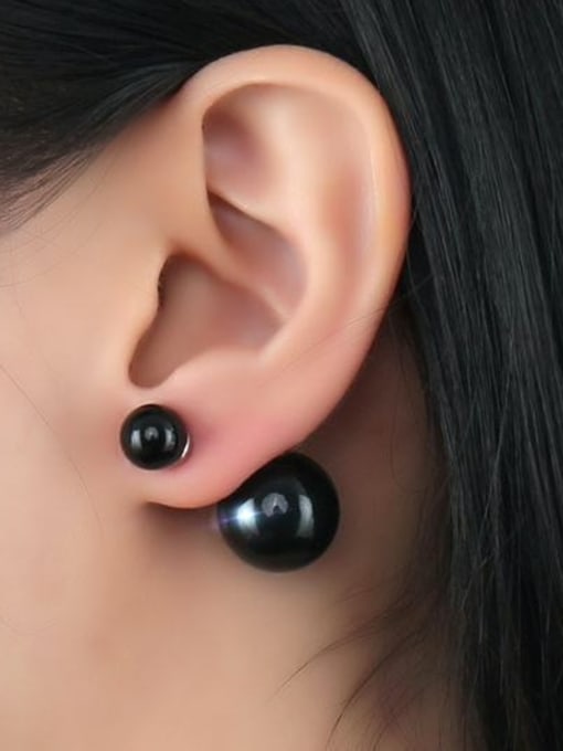 CONG Personality Black Plastic Beads Geometric Shaped Stud Earrings 2