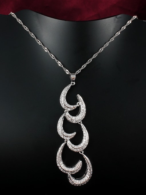 SANTIAGO Exquisite 18K White Gold Plated Moon Shaped Zircon Necklace 1