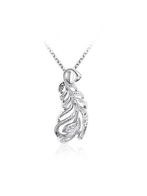 Ronaldo Unisex Platinum Plated Leaf Shaped Necklace 0