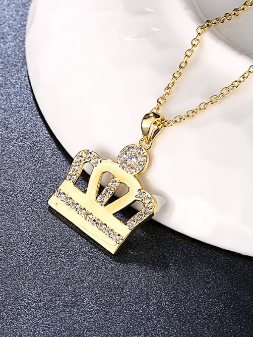 Golden Women Exquisite Crown Shaped Rhinestones Necklace