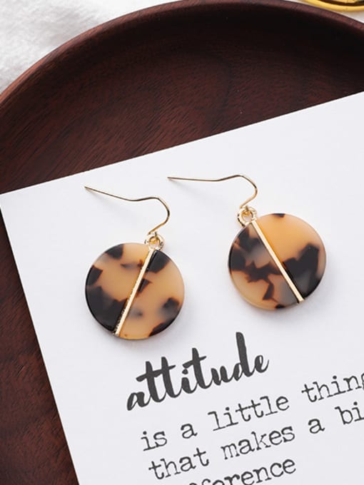 Girlhood Alloy With 18k Gold Plated Fashion Round shell Drop Earrings 1