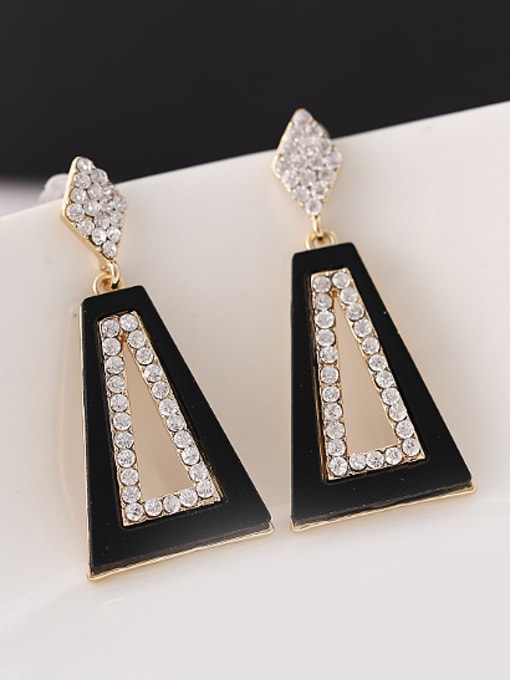 Wei Jia Fashion Cubic Rhinestones Geometrical Alloy Acrylic Drop Earrings 0