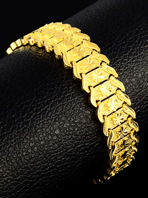 Yi Heng Da Fashionable 24K Gold Plated Geometric Shaped Copper Bracelet 2